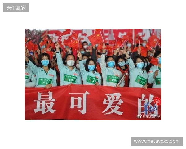 游子归乡，明天视频拜年：很高兴回到家乡，让我们一起为武汉而战