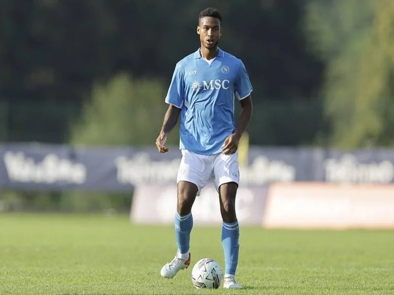 罗马诺:前那不勒斯前锋因西涅重返意大利加盟佩斯卡拉